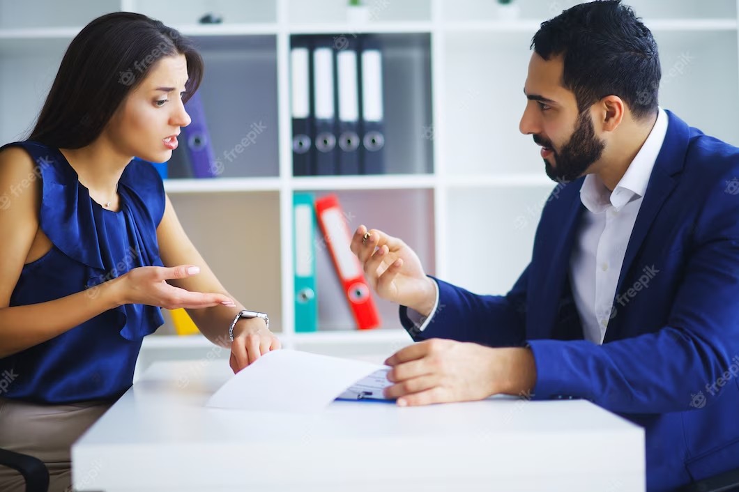 business-people-conflict-working-problem-angry-boss-argue-scream-colleague-businessmen-women-serious-argument-negative-emotion-discussing-report-meeting_118454-724